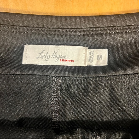 Elegant Black golf, pickleball, tennis skort - Picture 3 of 7